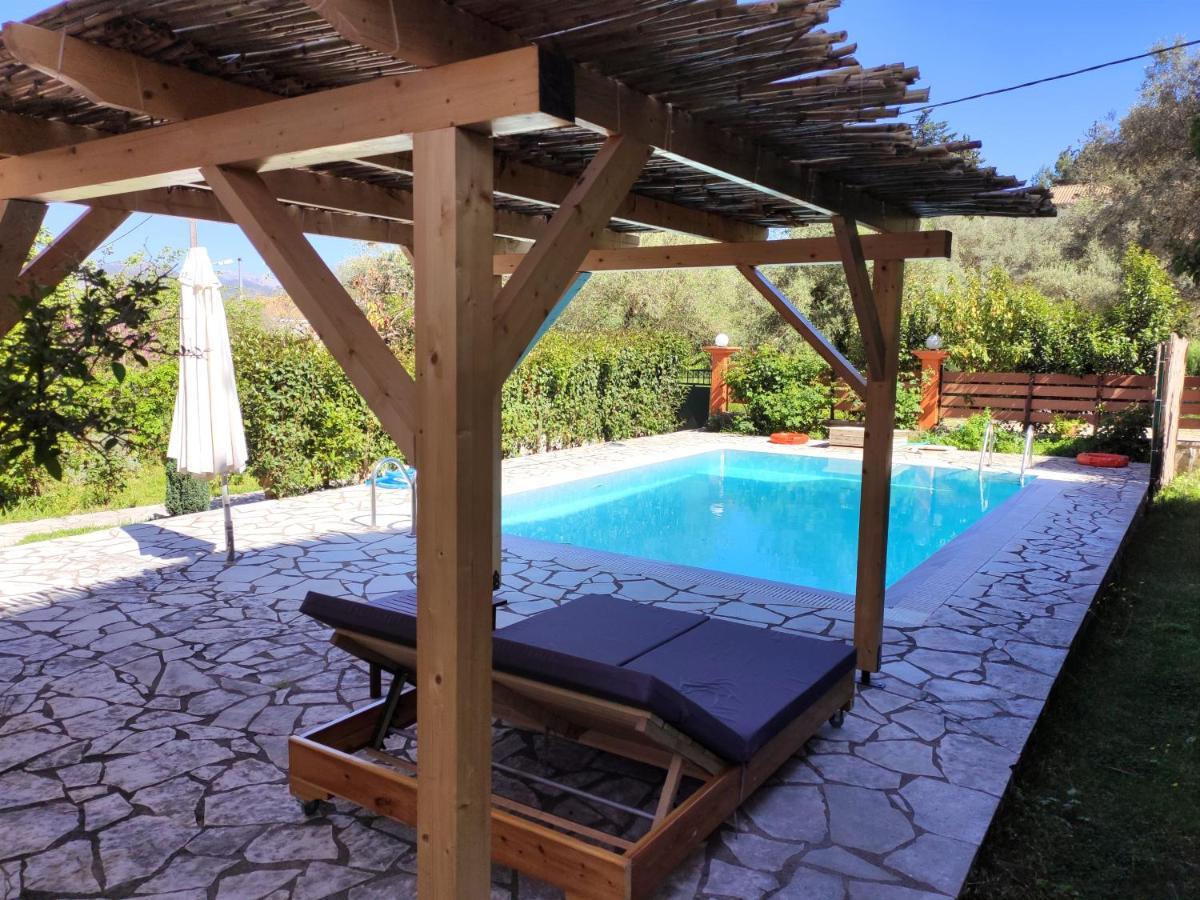 Villa Loula Lygia  Exterior photo